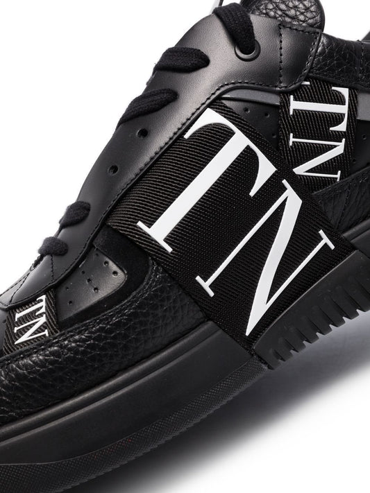 Valentino Garavani VL7N Sneaker Low Top Black White Black