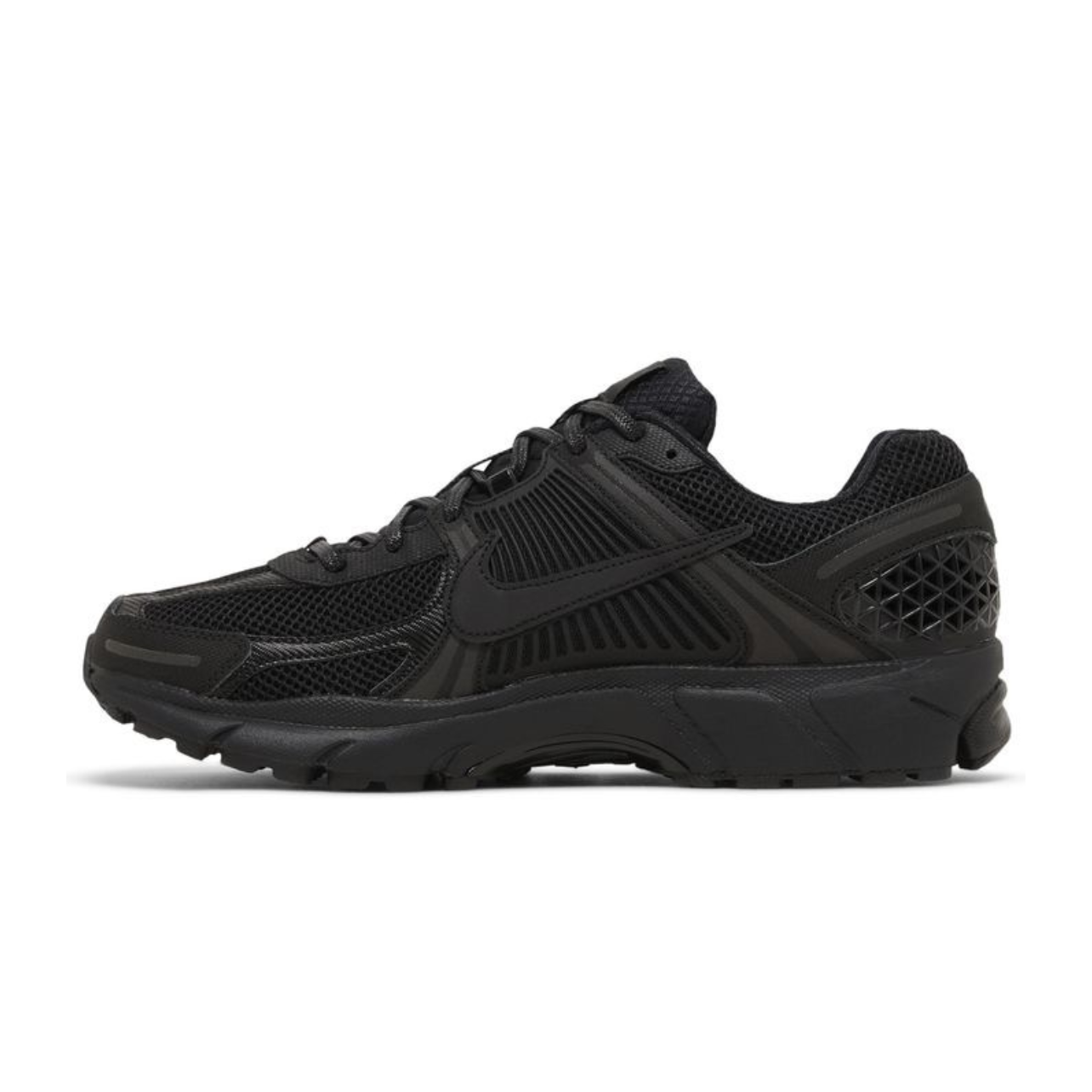 Air Zoom Vomero 5 Triple Black