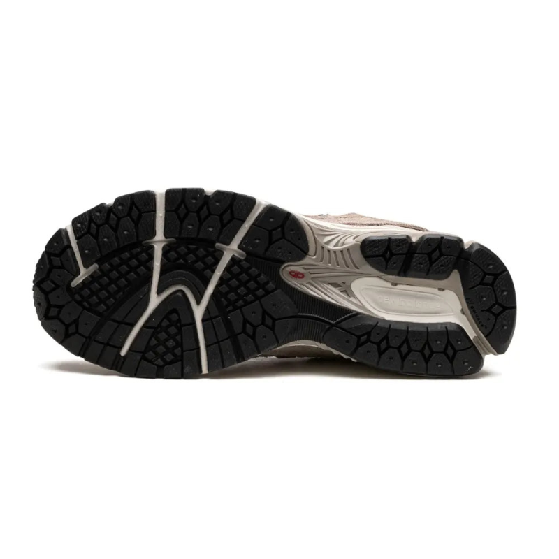 New Balance 2002R – Protection Driftwood