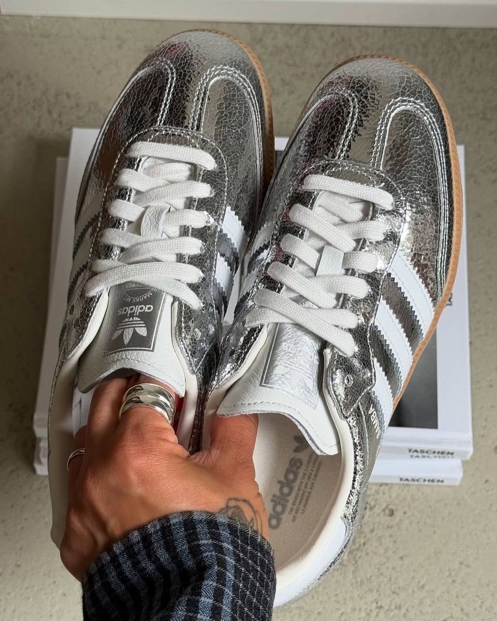 Samba OG Silver Metallic-White